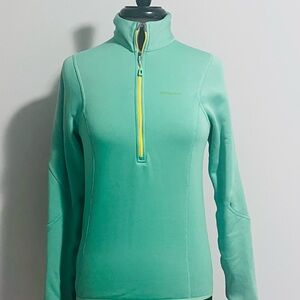 Patagonia Pullover with Yellow Zipper
